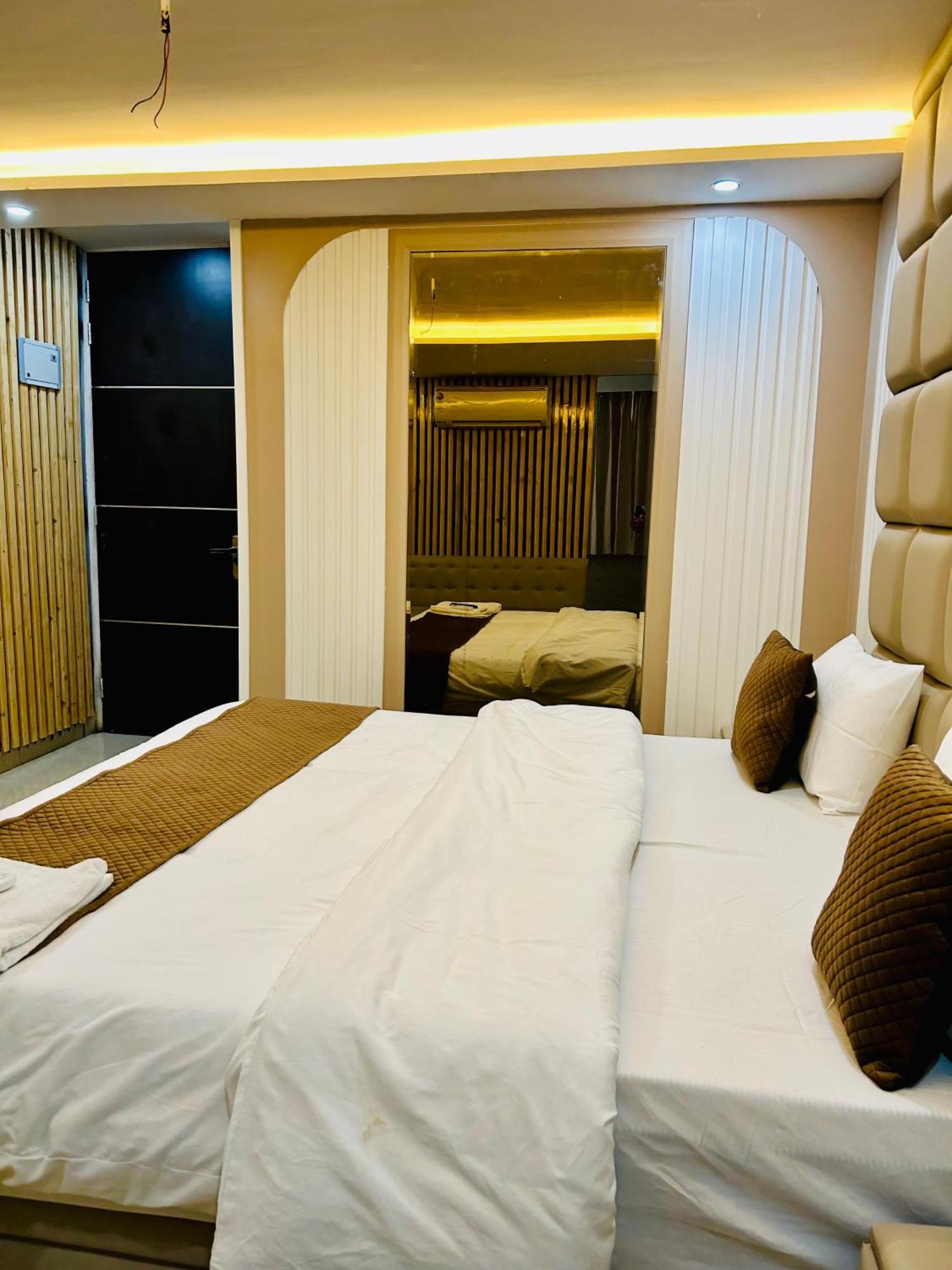 Bob Adventures Hotel Dehradun Exterior foto